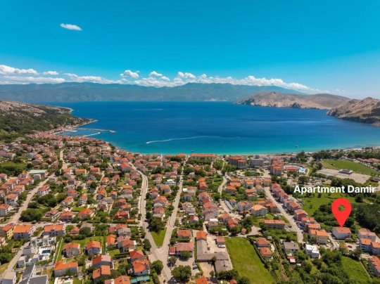 Apartment Damir mit Balkon in ruhiger Lage