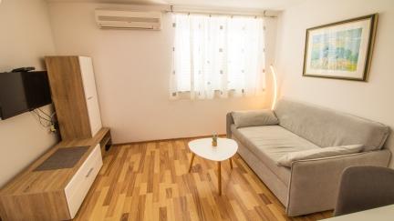 Apartman Damir s balkonom u mirnom području