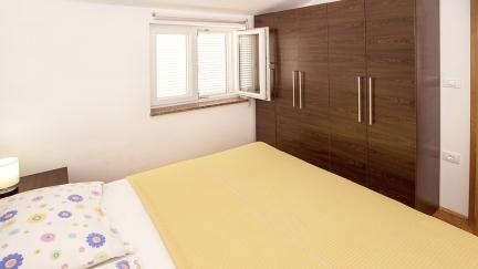 Apartma Mare 5 s teraso in blizu plaže