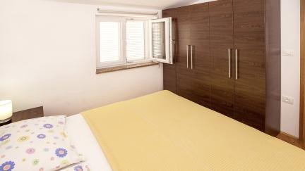 Apartman Mare 5 s terasom i blizu plaze