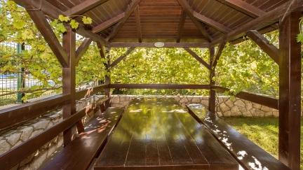 Apartma Mare 5 s teraso in blizu plaže