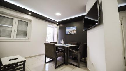 Apartman San Antonio 3 s terasom