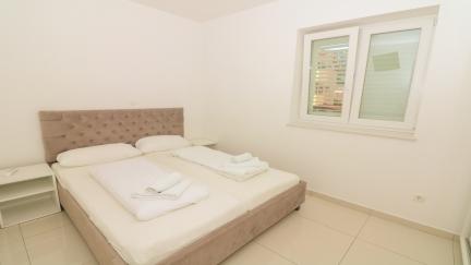 Apartman San Antonio 6 s balkonom