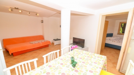 Apartment Marija 3 with 2 Double Rooms and Terrace
