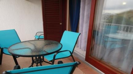 Apartman Mirna smjesten samo minutu od plaze
