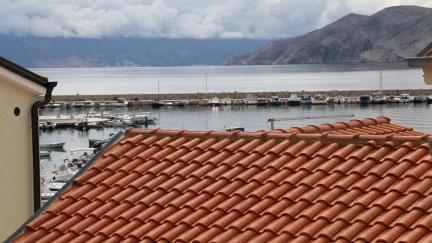 Apartment Dusanka with the Balcony in Old Town