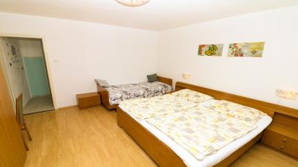 Apartman Karolina 2 s balkonom