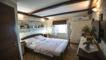 Deluxe apartman Diana s pogledom na more i dodatnom sobom