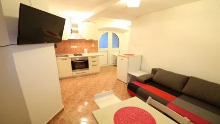 Apartment Francesca Located Very Close to the Beach