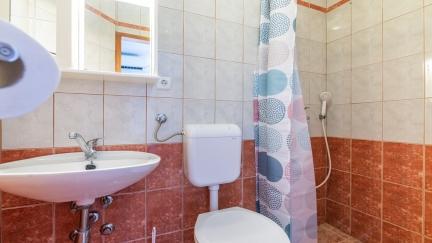 Studio Apartment By The Way 4 with Balcony