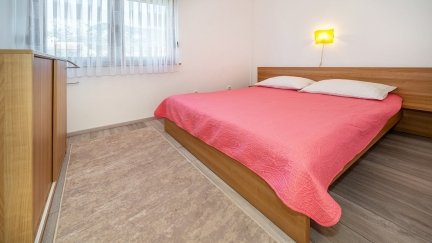 Apartman Magla A4 sa dvije dvokrevetne sobe i terasom