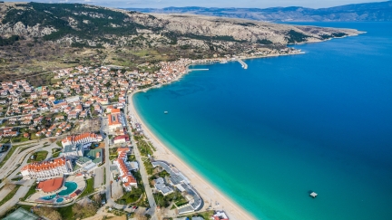 Apartman Magla A2+1 s terasom i pogledom na dvoriste