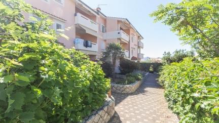 Apartment Ema with Terrace and Sea View