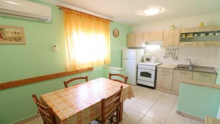 Apartman Sersic A/3 + 1 terasszal