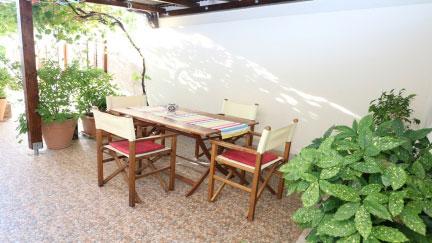 Apartment Pijero with Terrace in Charming Old Town