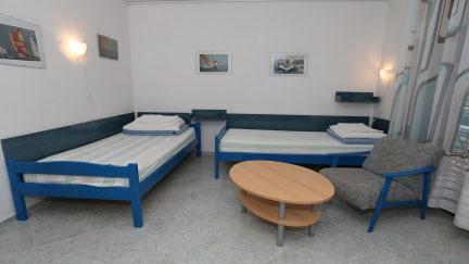 Prazdninovy apartman Davor 1 s terasou a blizko plaže