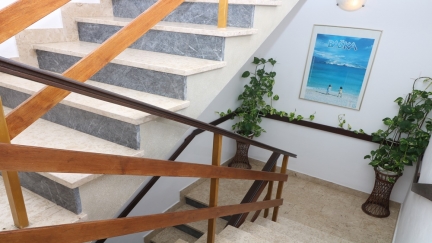 Apartment Tomasic 15 with Terrace and Close to the Beach
