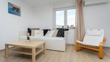 Apartman Elina s balkonom