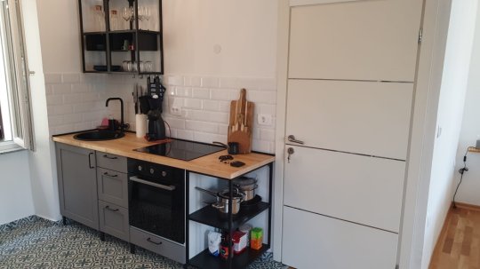 Studio apartman Prvic s pogledom na more