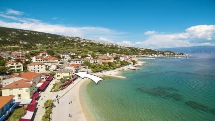 Apartment Seaside with Seaview and Next to the Beach