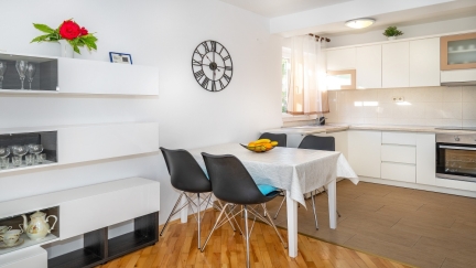 Apartment Emil 1