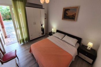 Double Room with Terrace Tomica 7