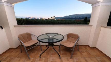 Apartment Jadranka Green with Balcony