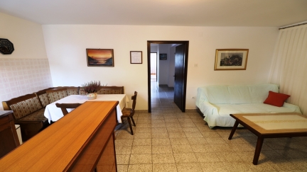 Apartment Jagoda A3+1 with 2 Double Rooms and Balcony