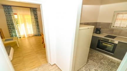Apartment Reljic A4 with 2 Double Rooms and Terrace