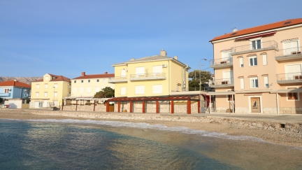 Apartment Seaside with Seaview and Next to the Beach