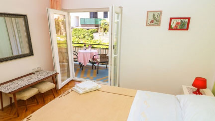 Double Room with Terrace Tomica 6