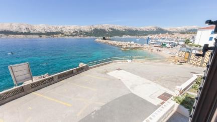 Studio Apartment Alina By The Sea